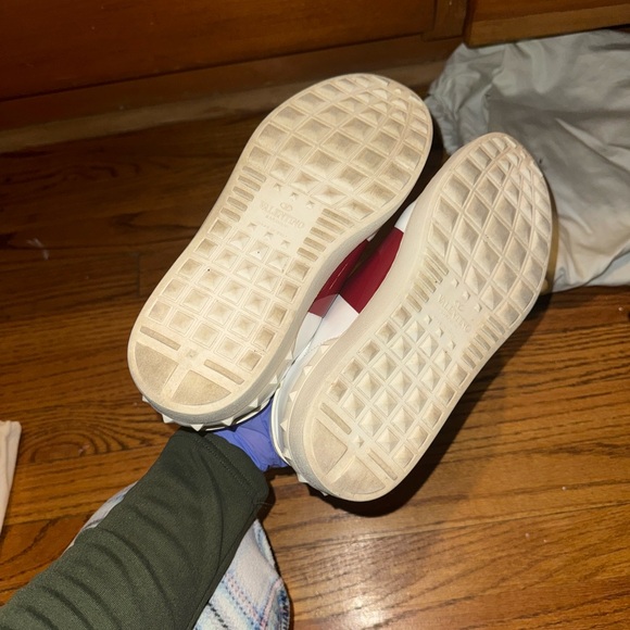 Valentino Garavani White and Burgundy Sneakers - Picture 4 of 12